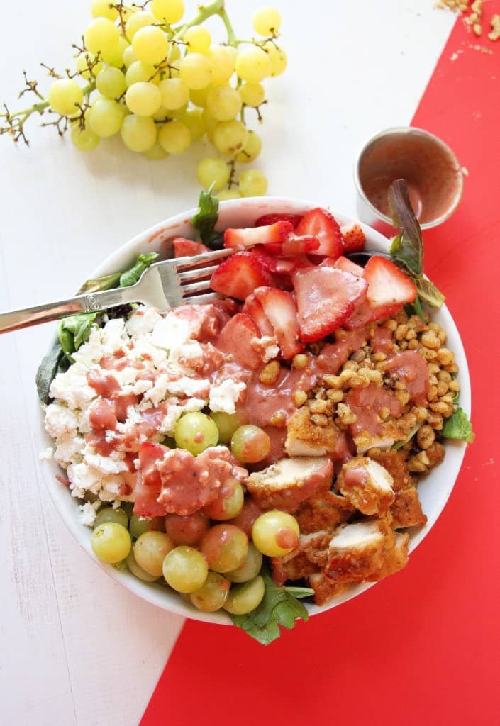 CRISPY-CHICKEN-STRAWBERRY-SALAD-5