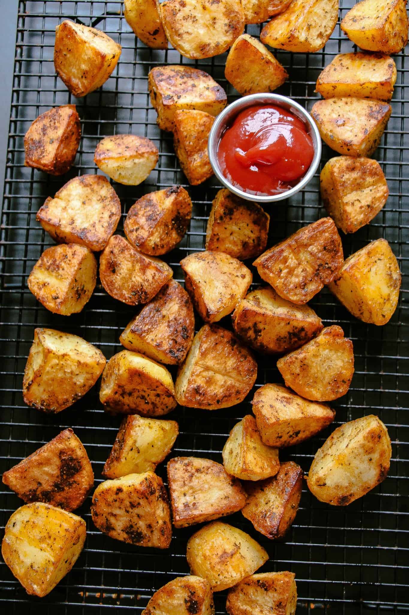 Easy Oven Roasted Potatoes Recipe {Crispy Potatoes}