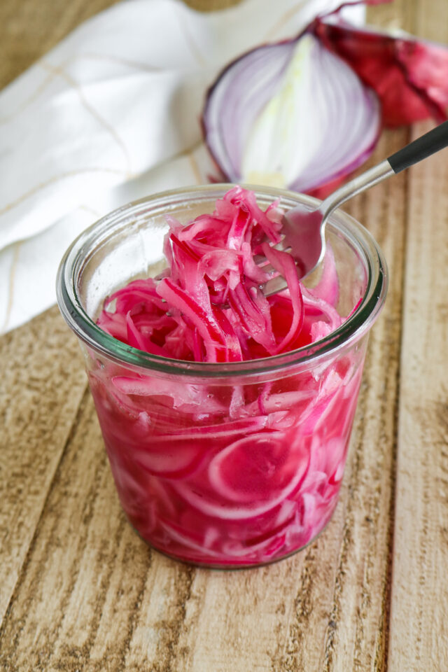 Quick pickled onions made with red onions