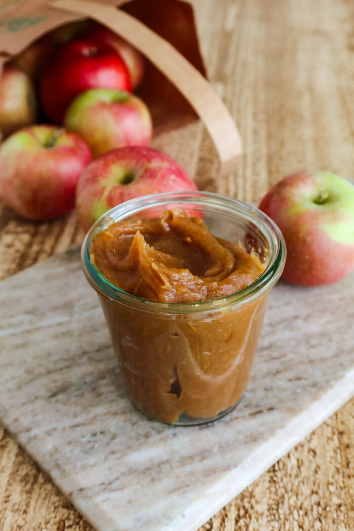 Recipe for apple butter made with just apples!